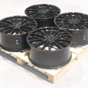 Jante Concaver Complete Sets 22x10 ET25 5x112 - Platinum Black
