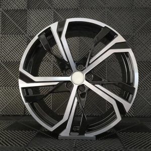 Jante Pesa Wheels PW7273 20×8,5 ET40 5×108 – Gloss Black Machined Face
