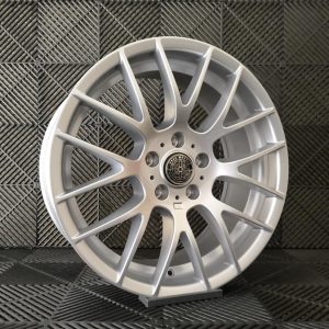 Jante Pesa Wheels PW5569 19×9,5 ET40 5×120 – Silver