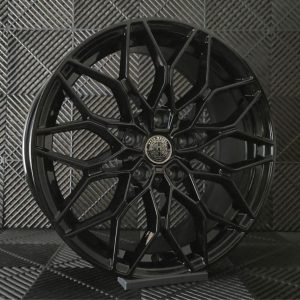 Jante Pesa Wheels PW4549 18×8,5 ET40 5×120 – Black - Image 3