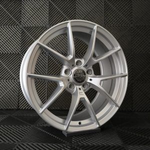 Jante Pesa Wheels PW3942 19×9,5 ET40 5×120 – Silver