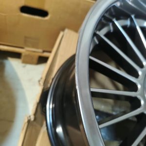 Jante Pesa Wheels PW2205 18×8,5 ET13 5×120 – Hyper Black - Image 5