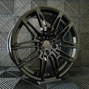 Jante Pesa Wheels PW5670 19×8,5 ET37 5×120 – Gloss Black