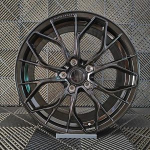 Jante Pesa Wheels PW1206 18×8 ET38 5×120 – Gloss Black