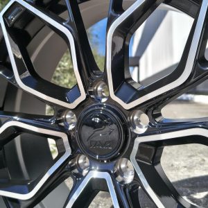 Jante Pesa Wheels PW6438 17×7,5 ET35 5×120 – Black Machined Face - Image 2