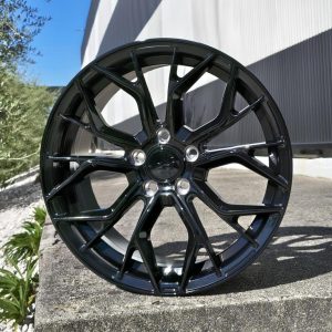 Jante Pesa Wheels PW1137 16×6,5 ET38 5×112 – Gloss Black - Image 2