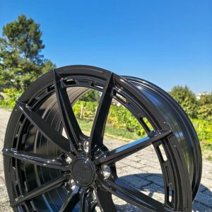 Jante Pesa Wheels PW9741 18×9 ET40 5×120 – Gloss Black - Image 3