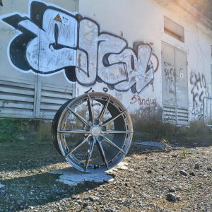 Jante Pesa Wheels PW2872 18×8 ET35 5×120 – Hyper Black