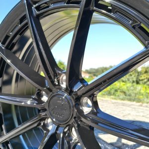 Jante Pesa Wheels PW1830 18×8 ET35 5×120 – Gloss Black - Image 4