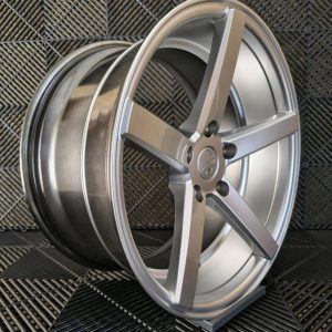 Jante Pesa Wheels PW7791 18×9,5 ET38 5×120 – Hyper Silver - Image 3