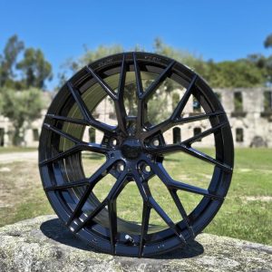 Jante Pesa Wheels PW2982 19×8,5 ET30 5×112 – Gloss Black