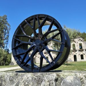 Jante Pesa Wheels PW8780 17×7,5 ET38 5×120 – Gloss Black