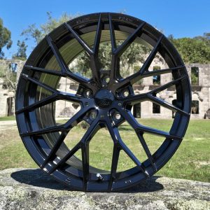 Jante Pesa Wheels PW8780 17×7,5 ET38 5×120 – Gloss Black - Image 4