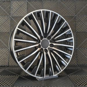 Jante Pesa Wheels PW1847 19×9,5 ET45 5×112 – Black Machined Face - Image 3
