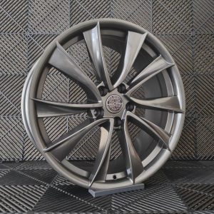 Jante Pesa Wheels PW6013 19×8,5 ET35 5×114,3 – Gun Metal