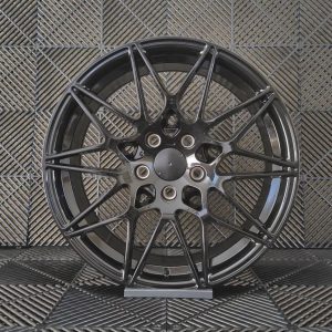 Jante Pesa Wheels PW8048 18×8 ET30 5×120 – Gloss Black - Image 2