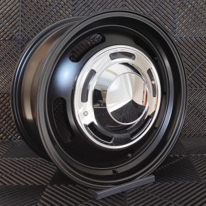 Jante Pesa Wheels PW9393 15×6,5 ET20 10×100/112 – Black Machined Lip - Image 2