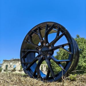 Jante Pesa Wheels PW6548 15×6,5 ET35 4×100 – Gloss Black - Image 4
