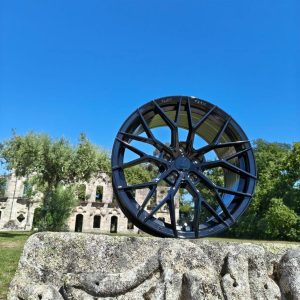 Jante Pesa Wheels PW9174 18×8 ET35 5×120 – Gloss Black - Image 3