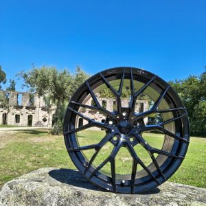 Jante Pesa Wheels PW6833 18×9 ET40 5×120 – Gloss Black - Image 4