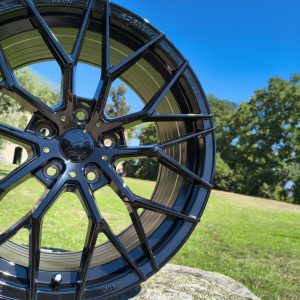 Jante Pesa Wheels PW9174 18×8 ET35 5×120 – Gloss Black - Image 4
