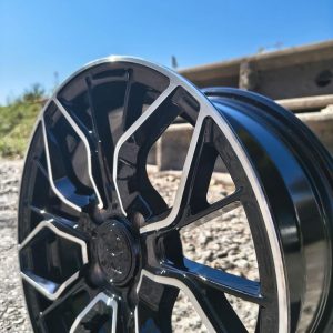 Jante Pesa Wheels PW6974 14×6 ET35 4×100 – Black Machined Face - Image 5