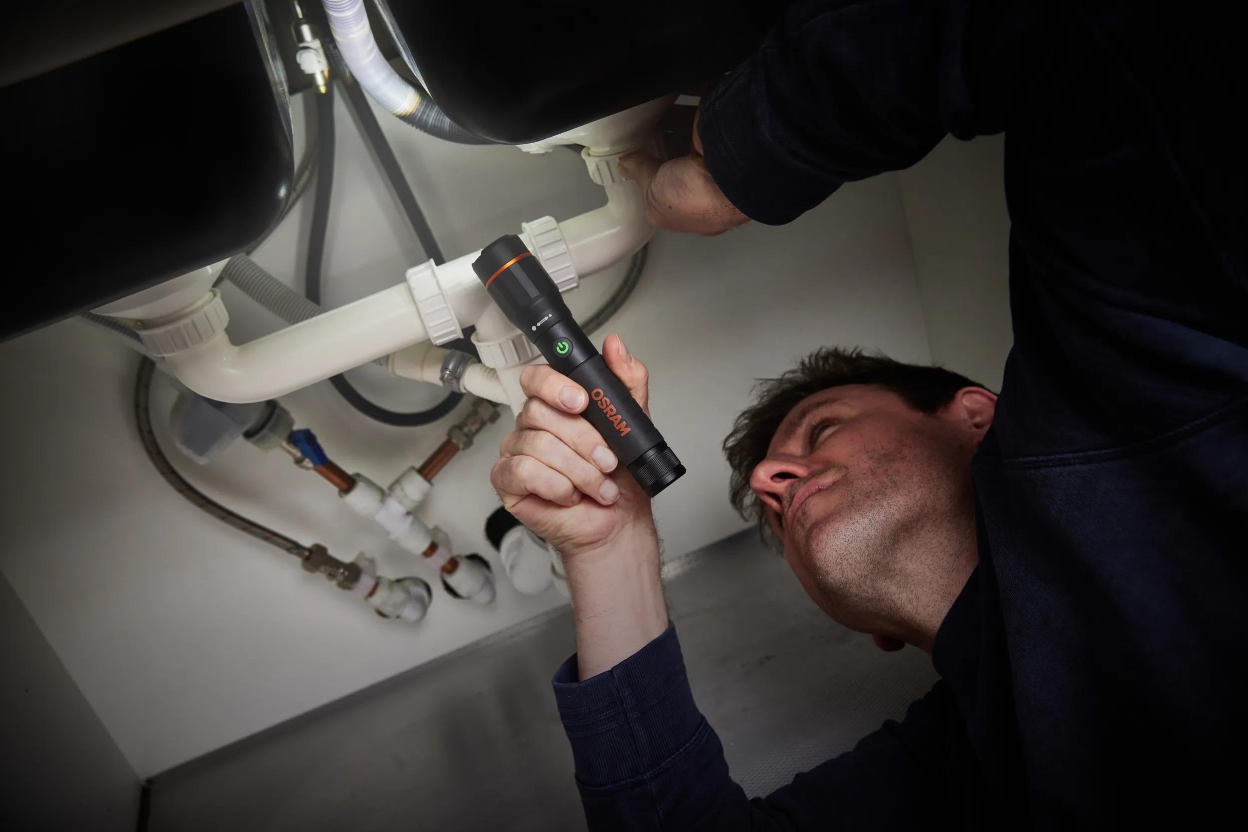 Lanterna LED Recarregável OSRAM PRO TORCH 500 com Zoom - Image 7